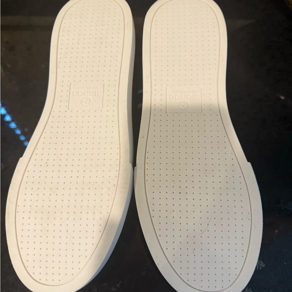 Taylor Swift Slippers Girls NWOT